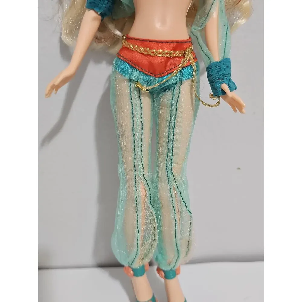 My Scene Masquerade Madness Delancey Dream Genie Mattel 2004Barbie Rare
